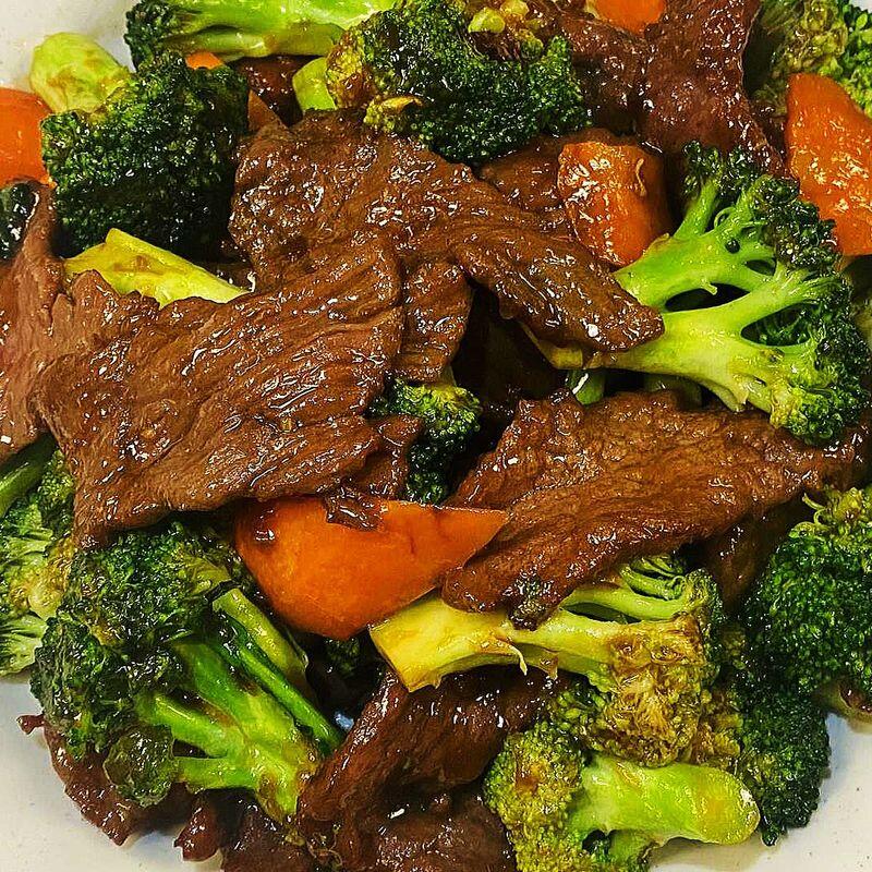 92. Beef W. Broccoli
