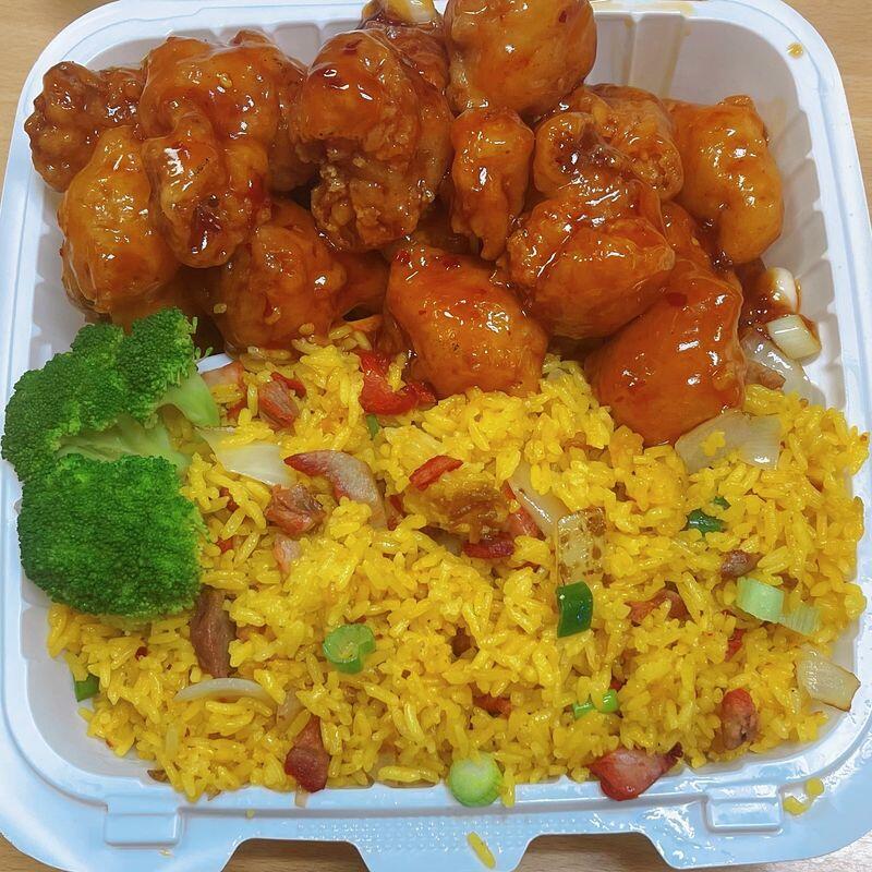 C18. GENERAL TSO'S CHICKEN
